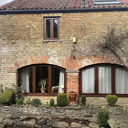 Valerian Apartment York